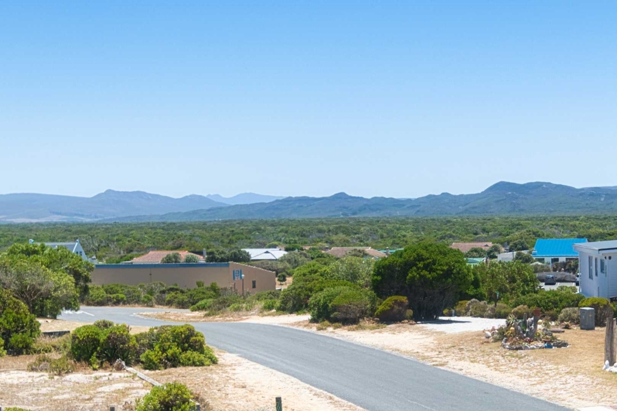 4 Bedroom Property for Sale in Pearly Beach Western Cape